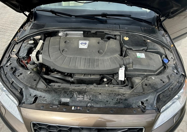 Volvo XC 70 cena 65800 przebieg: 328000, rok produkcji 2014 z Sochaczew małe 254